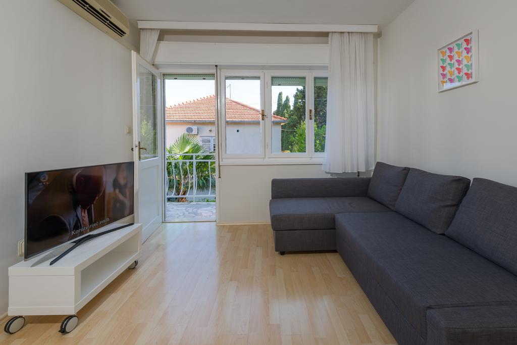 Garden Apartment Kaštela Pokój zdjęcie