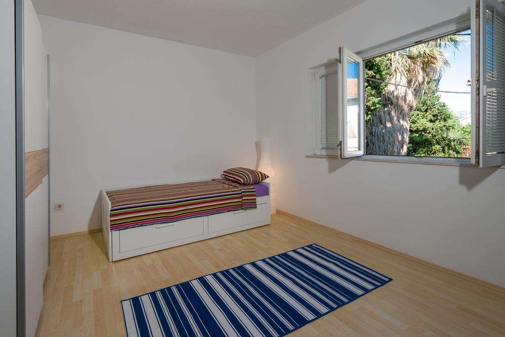 Garden Apartment Kaštela Pokój zdjęcie