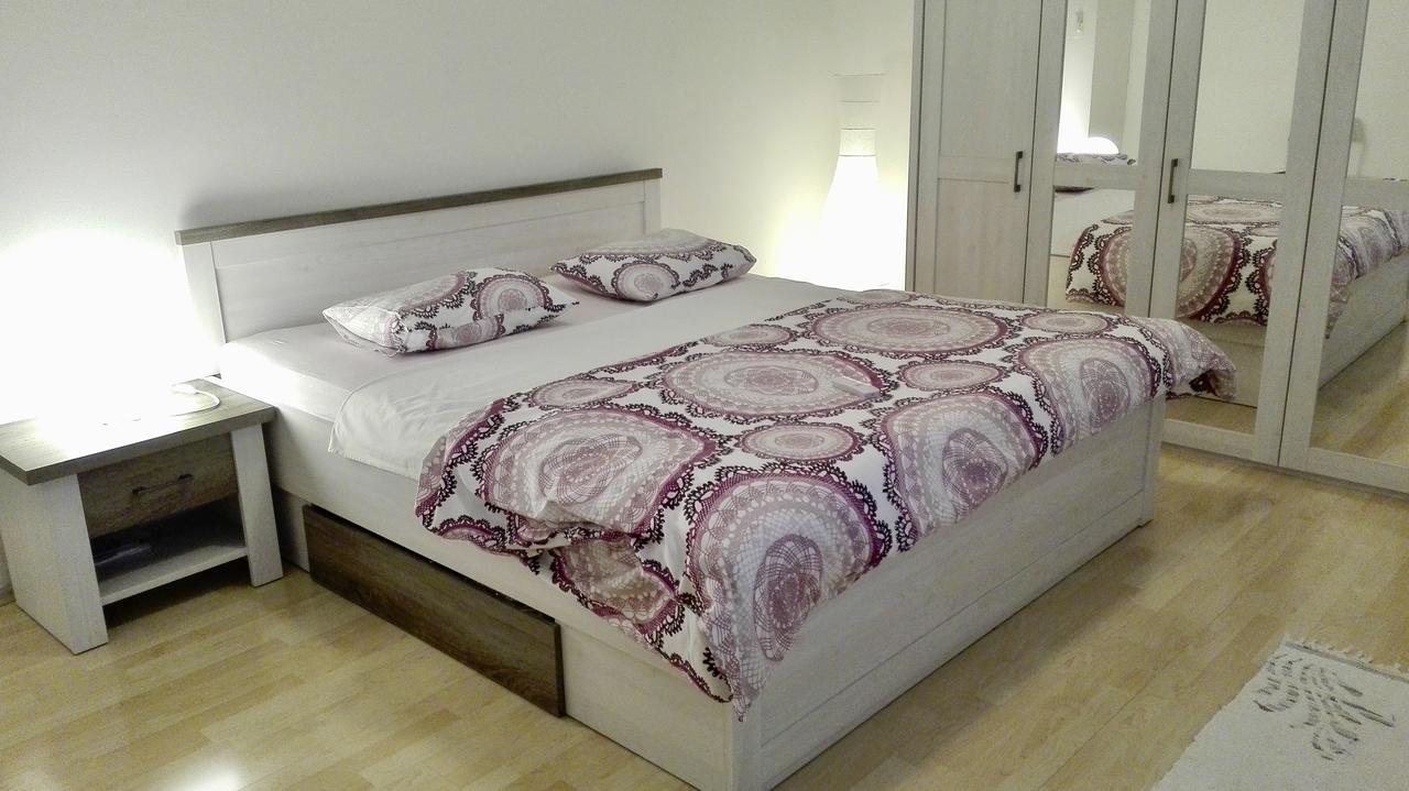 Garden Apartment Kaštela Zewnętrze zdjęcie
